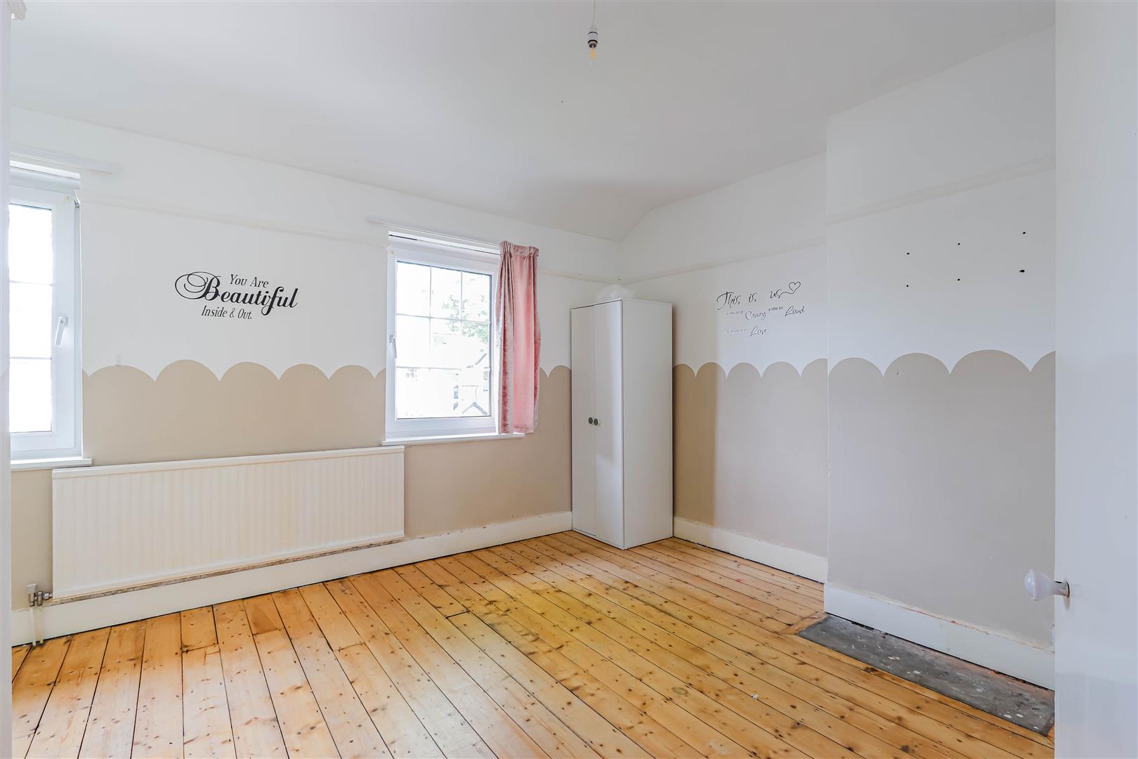 Westward Rise, Barry — photograph 8